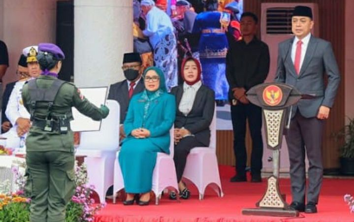 “Surabaya ‘Kirab Kebangsaan’: Eri Cahyadi Gandeng Arek Suroboyo Gelar Parade Sejarah Hidupkan Kembali Semangat PDRI, Lawan Radikalisme dengan Cinta Budaya!”