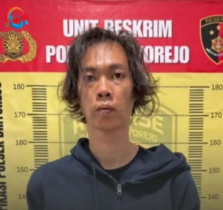 PERAMPOKAN DENGAN PISAU TERJADI DI TOKO BERAS RUKO SENTRALAND GRESIK, PELAKU DIAKUI KENAL KORBAN DAN MOTIF EKONOMI