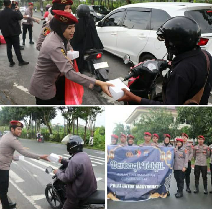 Berbagi Keberkahan di Bulan Ramadhan, Polda Kaltim Kembali Bagikan Takjil untuk Pengguna Jalan di Depan Mapolda